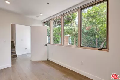 1249 N Formosa Ave, West Hollywood, CA 90046 - Photo 11