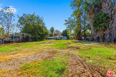 19211 Strathern St, Reseda, CA 91335 - Photo 15