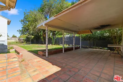 19211 Strathern St, Reseda, CA 91335 - Photo 13