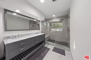 14550 Round Valley Dr, Sherman Oaks, CA 91403 - Photo 15