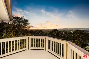 31 St Tropez, Newport Beach, CA 92660 - Photo 17