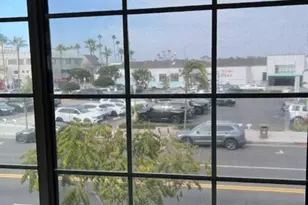 613 E Balboa Blvd, Newport Beach, CA 92661 - Photo 27