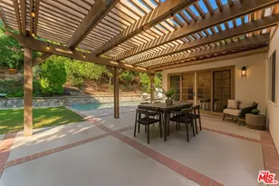 18931 Granada Cir, Porter Ranch, CA 91326 - Photo 13