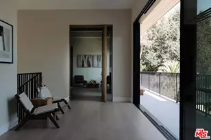 23346 Collins St, Woodland Hills, CA 91367 - Photo 35
