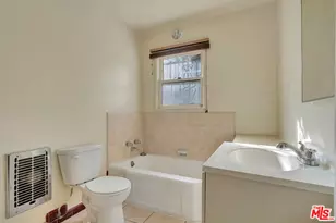 3725 S Victoria Ave, Los Angeles, CA 90016 - Photo 21