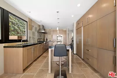 3300 N Knoll Dr, Los Angeles, CA 90068 - Photo 9