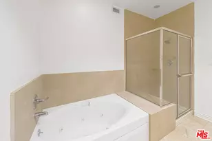 4100 Wilshire Blvd, Los Angeles, CA 90010 - Photo 19