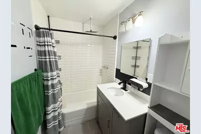 13200 Glamis St, Pacoima, CA 91331 - Photo 9