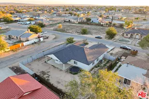 8749 Holly Ave, California City, CA 93505 - Photo 45