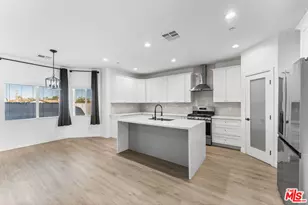 8749 Holly Ave, California City, CA 93505 - Photo 15