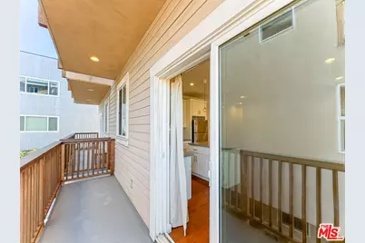 6178 Aldama St, Los Angeles, CA 90042 - Photo 21