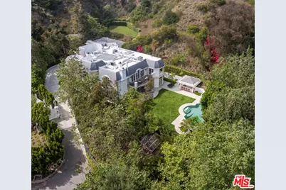 10509 Vestone Way, Los Angeles, CA 90077 - Photo 1