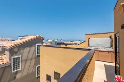 117 Ketch Mall, Marina del Rey, CA 90292 - Photo 23