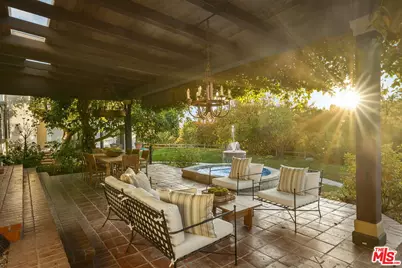 1744 Reedvale Ln, Los Angeles, CA 90049 - Photo 9