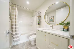 625 S Berendo St, Los Angeles, CA 90005 - Photo 15