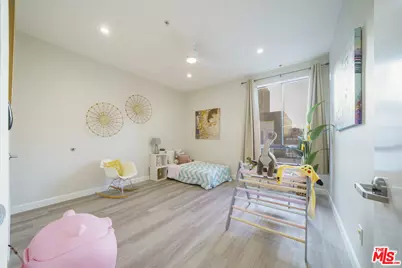 625 S Berendo St #308, Los Angeles, CA 90005 - Photo 13