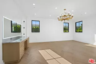4539 Longridge Ave, Studio City, CA 91423 - Photo 23