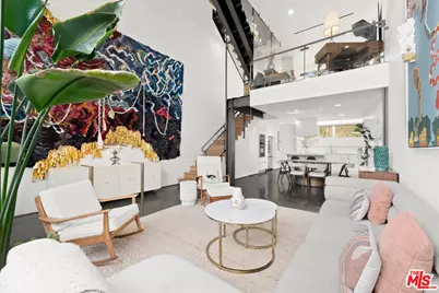 950 N Orange Grove Ave #2, West Hollywood, CA 90046 - Photo 3