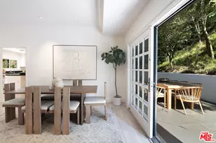 1132 Chantilly Rd, Los Angeles, CA 90077 - Photo 13