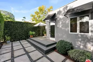 8833 Ashcroft Ave, West Hollywood, CA 90048 - Photo 3