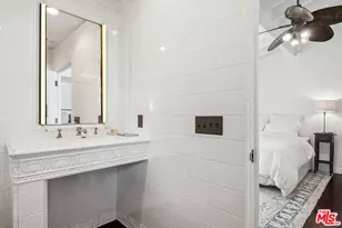 26799 Sea Vista Dr, Malibu, CA 90265 - Photo 19