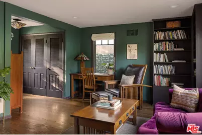 2555 N Altadena Dr, Altadena, CA 91001 - Photo 13