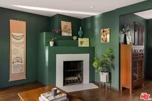 2555 N Altadena Dr, Altadena, CA 91001 - Photo 15