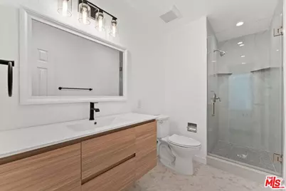 4800 Topeka Dr, Tarzana, CA 91356 - Photo 25