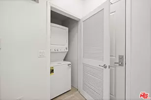 100 S Alameda St, Los Angeles, CA 90012 - Photo 9