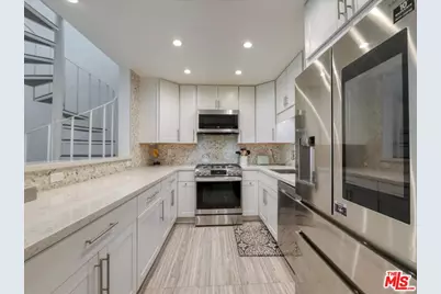 4477 Woodman Ave #304, Sherman Oaks, CA 91423 - Photo 5