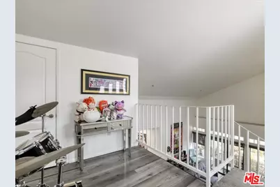 4477 Woodman Ave #304, Sherman Oaks, CA 91423 - Photo 15