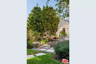 2621 Grandview Ave, Venice, CA 90291 - Photo 37