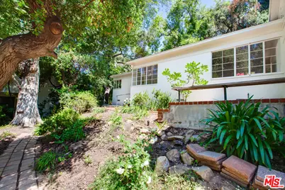 10321 Chrysanthemum Ln, Los Angeles, CA 90077 - Photo 1