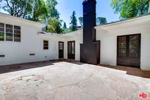 10321 Chrysanthemum Ln, Los Angeles, CA 90077 - Photo 27