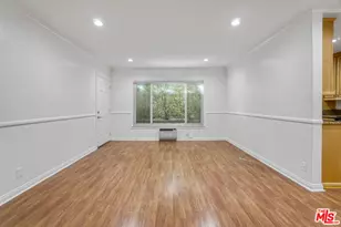 525 N Sweetzer Ave, West Hollywood, CA 90048 - Photo 17