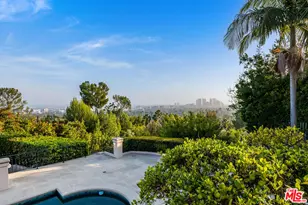 1136 Calle Vista Dr, Beverly Hills, CA 90210 - Photo 39