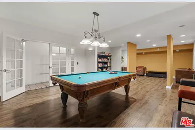 8455 Fountain Ave #402, West Hollywood, CA 90069 - Photo 51