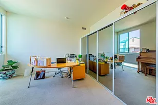 267 S San Pedro St, Los Angeles, CA 90012 - Photo 9