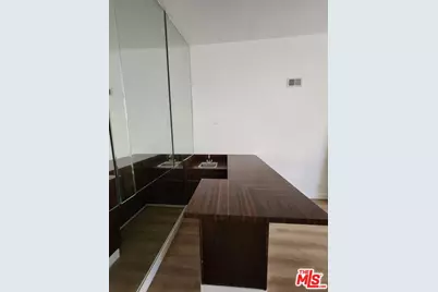 8 Aspen Way, Rolling Hills Estates, CA 90274 - Photo 11