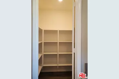 757 Daniel Freeman Cir, Inglewood, CA 90301 - Photo 9