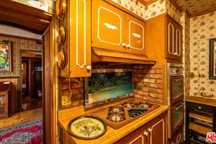 8787 Shoreham Dr, West Hollywood, CA 90069 - Photo 9