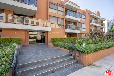 125 N Gale Dr #205, Beverly Hills, CA 90211 - Photo 1