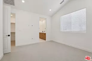 1693 Coral Sea Ln, Los Angeles, CA 90732 - Photo 11