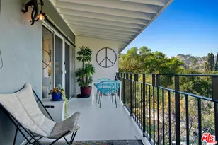 3631 Buena Park Dr, Studio City, CA 91604 - Photo 21