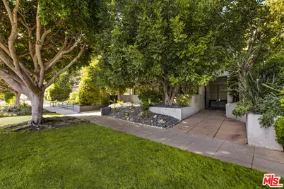 1017 Pearl St #E, Santa Monica, CA 90405 - Photo 37