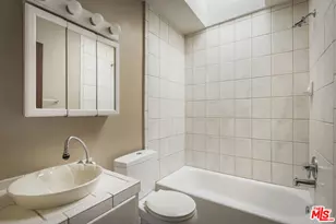 1017 Pearl St, Santa Monica, CA 90405 - Photo 17