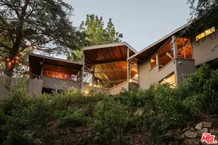 11600 Amanda Dr, Studio City, CA 91604 - Photo 19