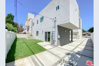 6754 W 86th Pl, Los Angeles, CA 90045 - Photo 23
