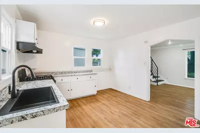 312 E Peace St, Long Beach, CA 90805 - Photo 11