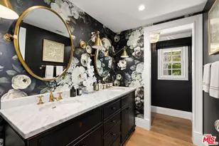 1960 Coldwater Canyon Dr, Beverly Hills, CA 90210 - Photo 17